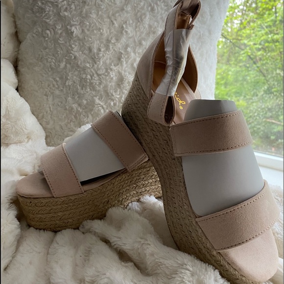 Francesca’s Qupid Nude,Suede,BIGBANG Platform,Shoes,Sandals,Espadrilles•NWT•6.5 - Picture 9 of 12